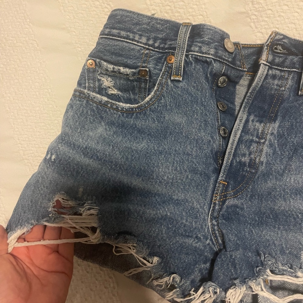 Levi’s - Sold Out 501 original short Athens Mid Short - Picture 3 of 5